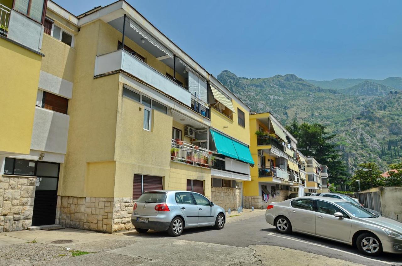 Apartment Oaza Kotor Exterior foto